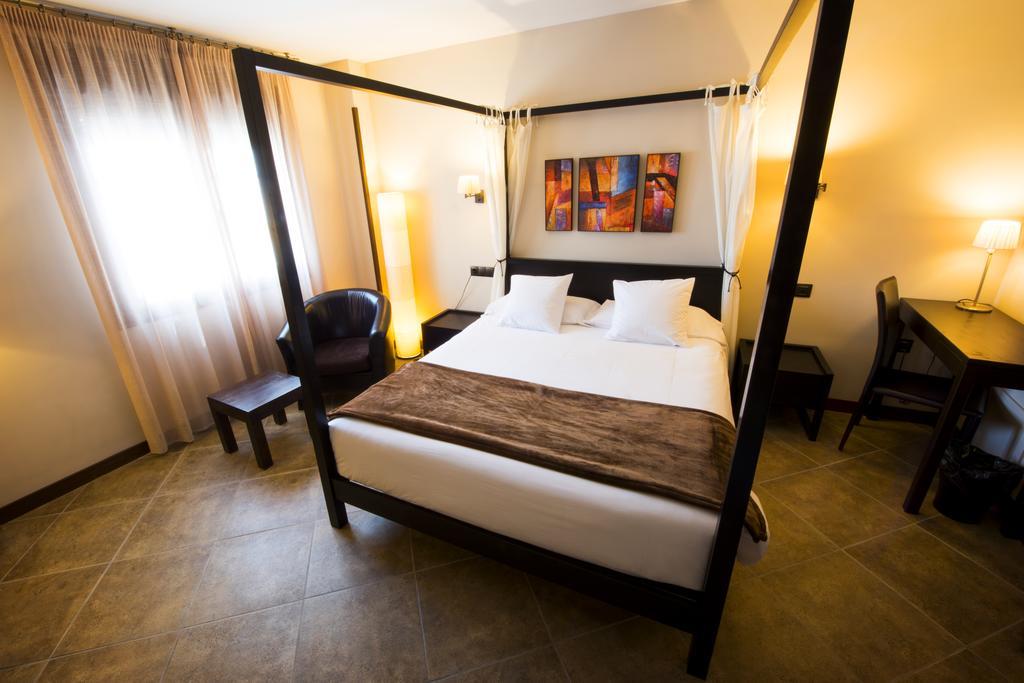 Hostal Rural Villa Vieja Olite Εξωτερικό φωτογραφία